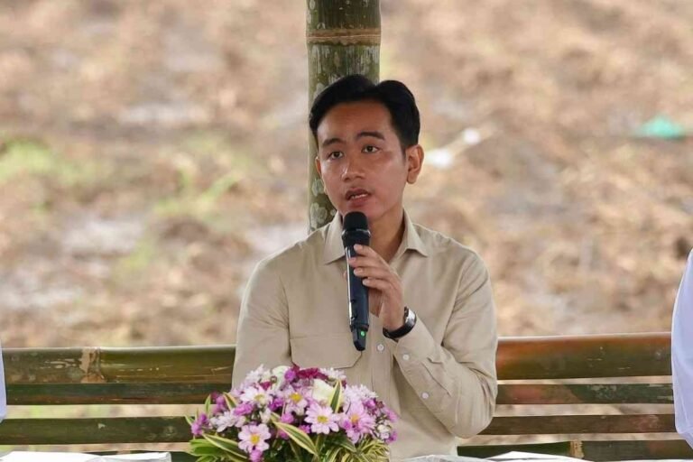 Pilpres Sudah Selesai, Mengapa Polemik Ijazah Gibran Terus Digulirkan?